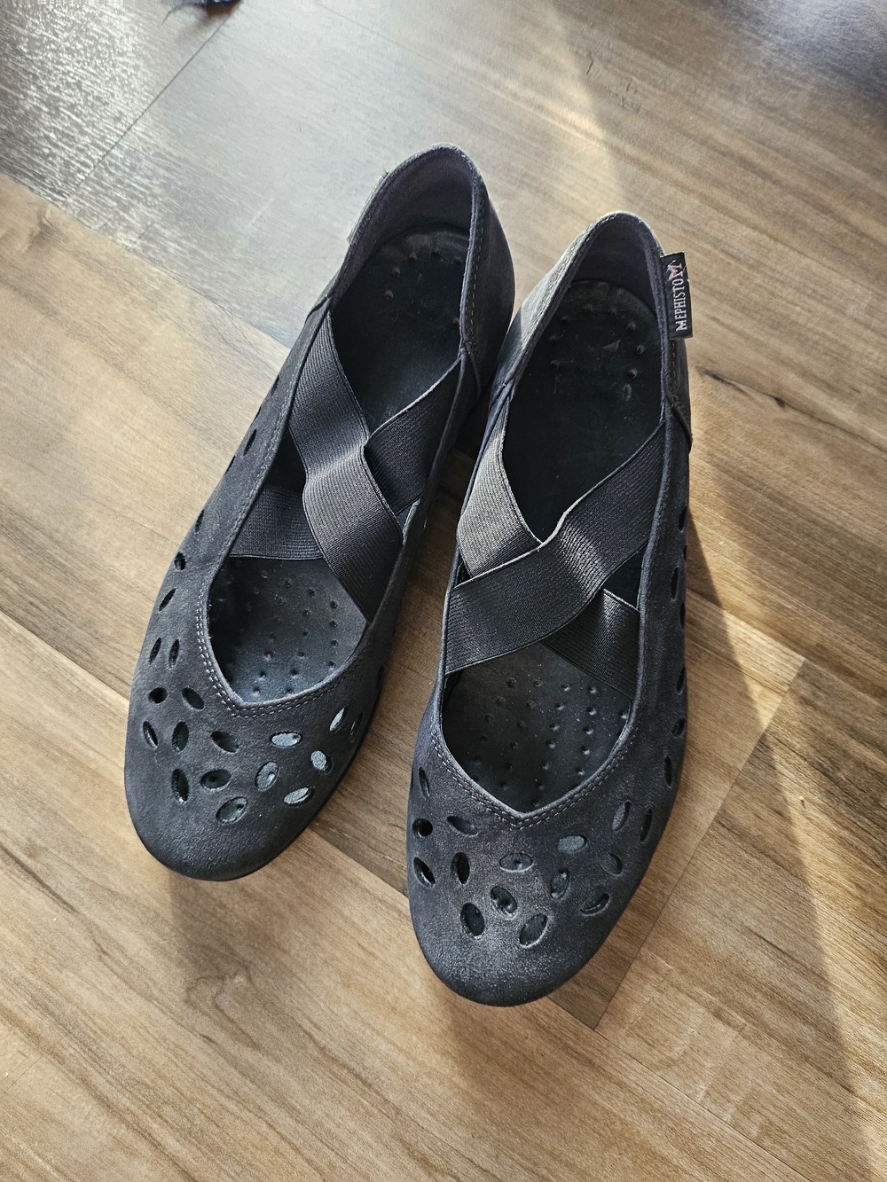 Mephisto Nubuck Women’s Black Slip-On Flats with Crisscross Elastic Straps